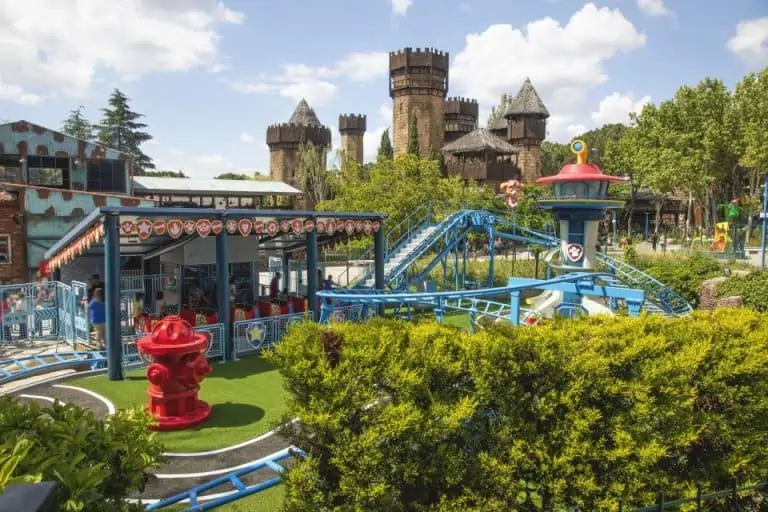 Madrid Amusement Park: Entry Ticket